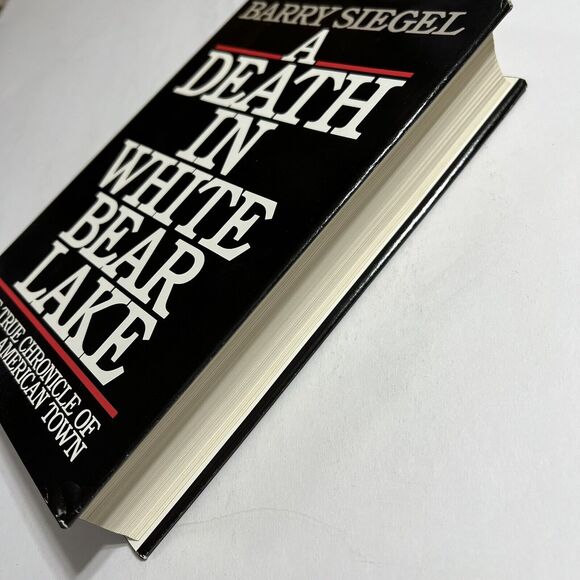 A Death in White Bear Lake By Barry Siegel Hardcover Book - Picture 10 of 11